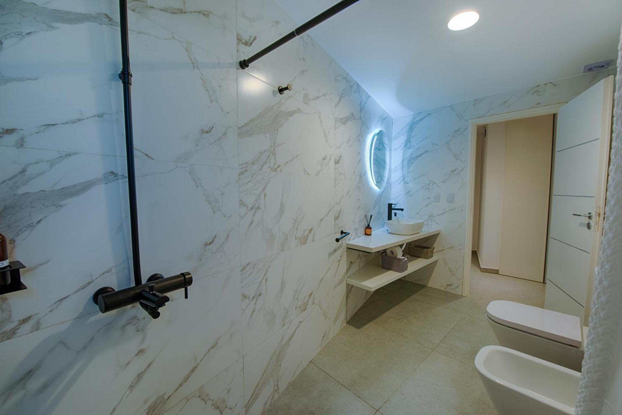 Luxury Vistas E Apartment Neuquen